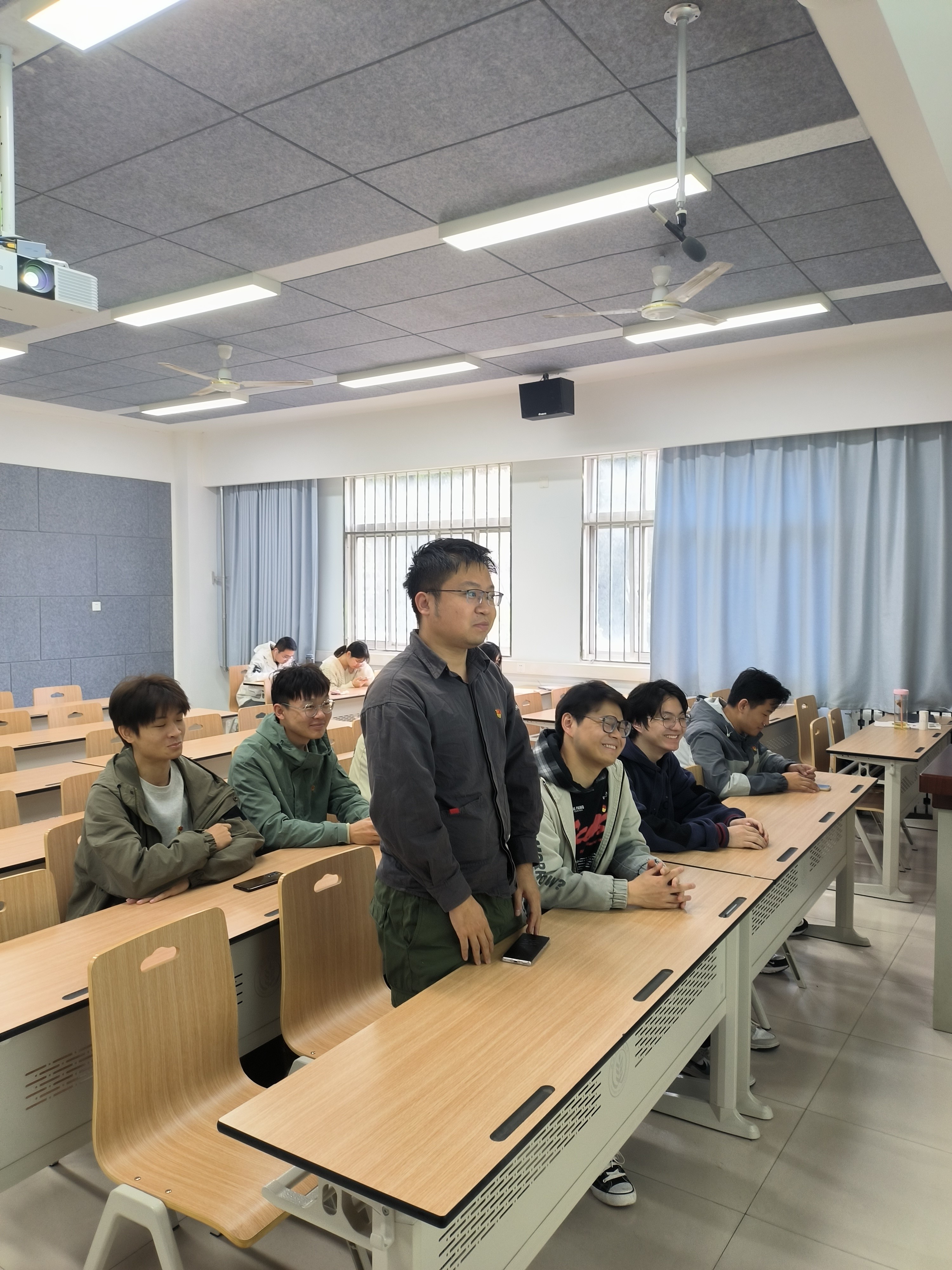 bfd951f07eef42a1b40b9d94f5f25dc4.jpg bfd951f07eef42a1b40b9d94f5f25dc4.jpg