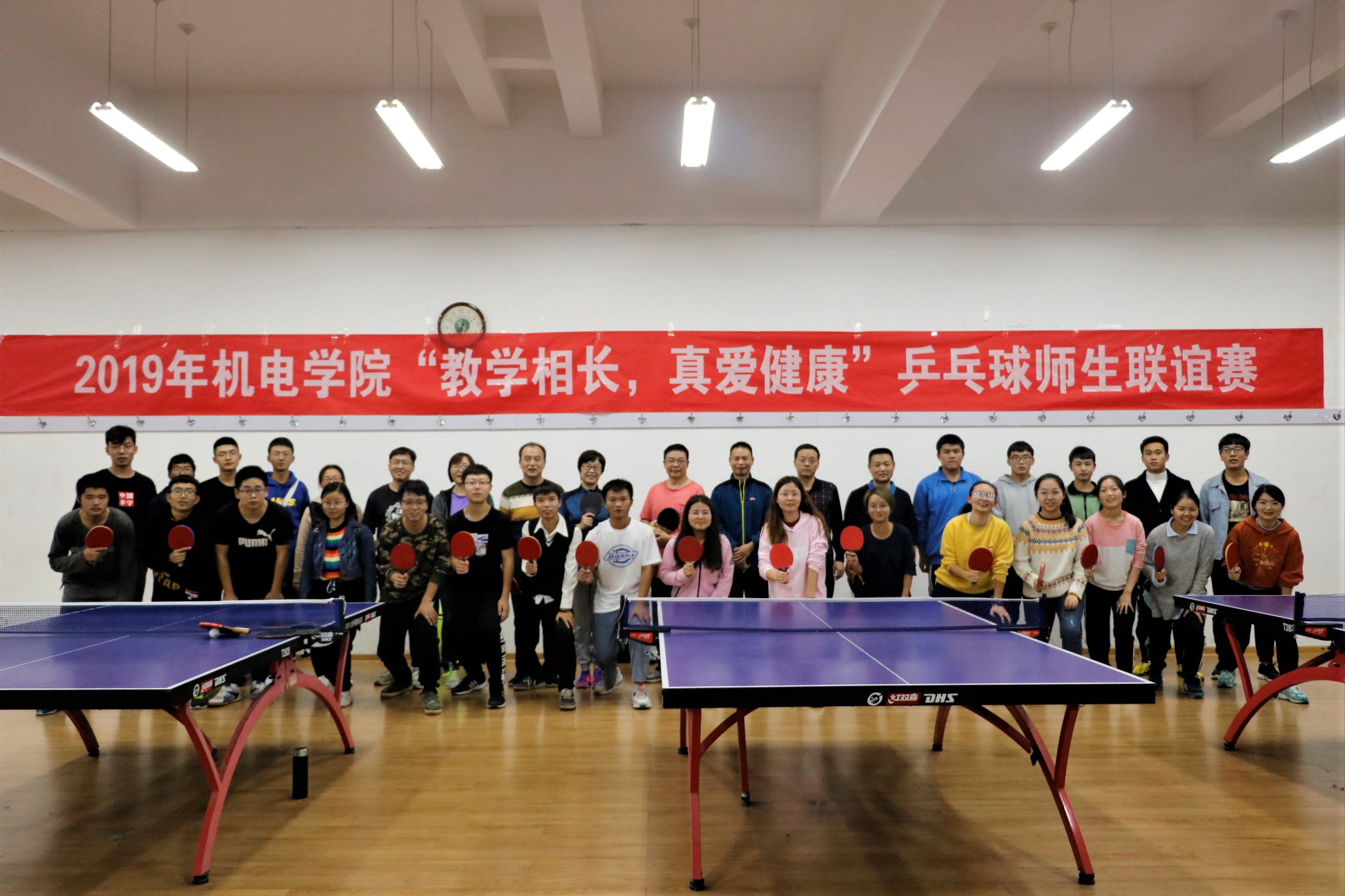 febbcb67b957473f806d1c71520a3a20.jpg