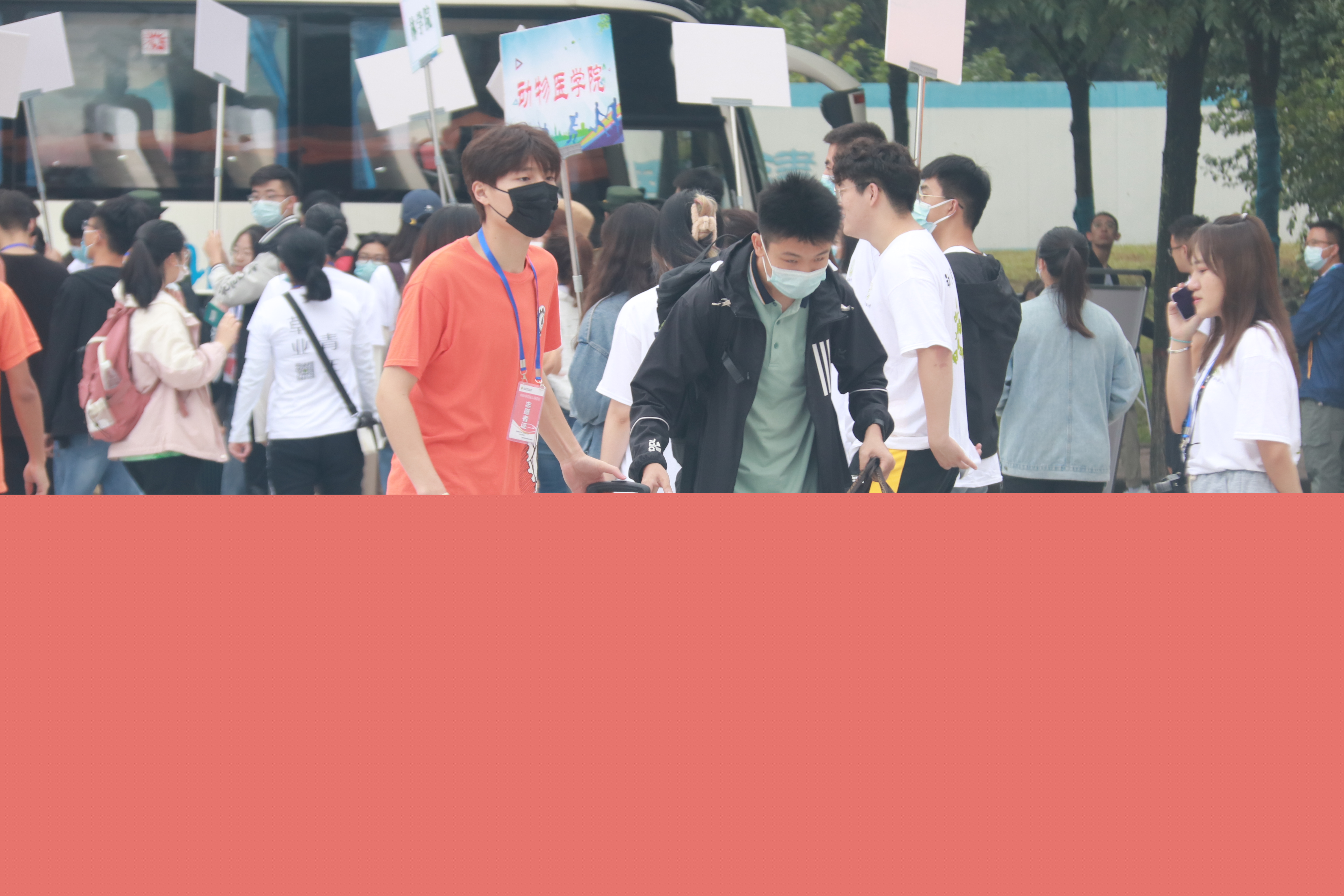 b1a00d9e74b346dd8521dc16e427828e.jpg
