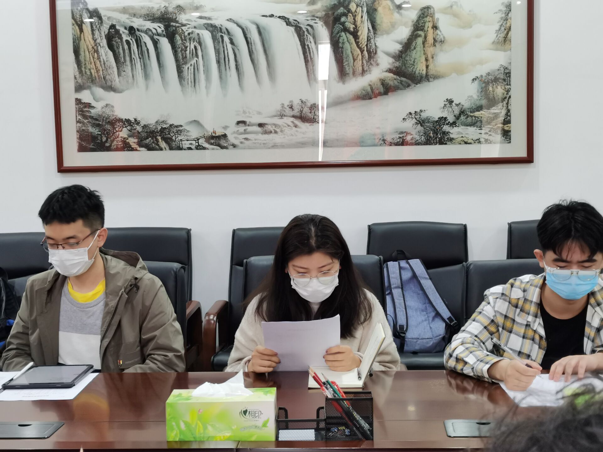 4f7b242b323845da9d4b19d6a4ef57a9.jpg 4f7b242b323845da9d4b19d6a4ef57a9.jpg