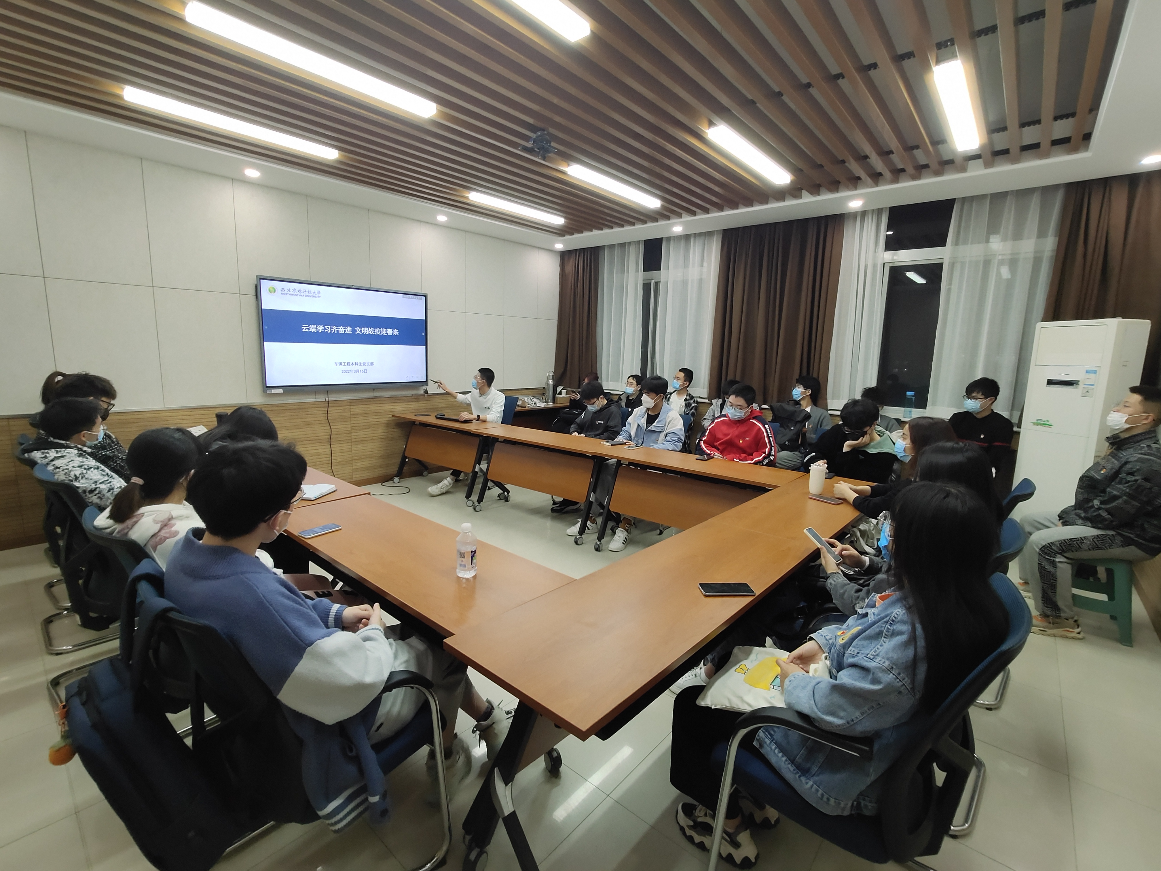 6608336722ef4cebbe030943d4c8edf8.jpg 6608336722ef4cebbe030943d4c8edf8.jpg