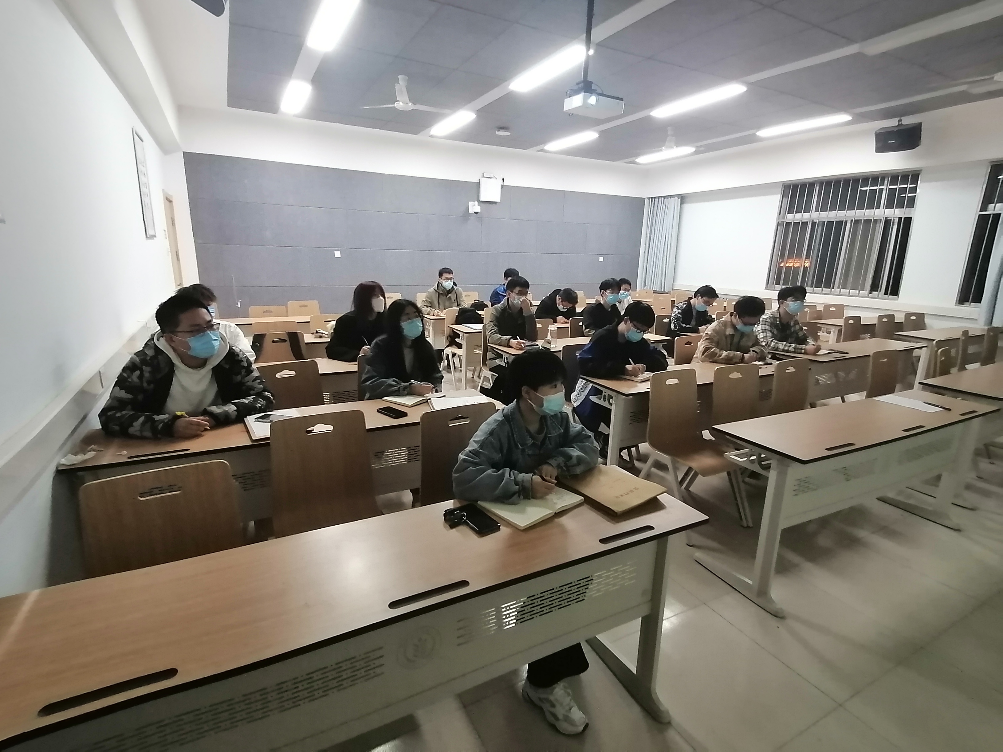 bbbf0c4f17404d7388d35bdd21dfeead.jpg bbbf0c4f17404d7388d35bdd21dfeead.jpg