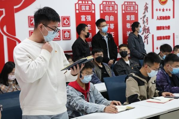 01cfab30190846e8a50493e38505b017.jpg 25.jpg