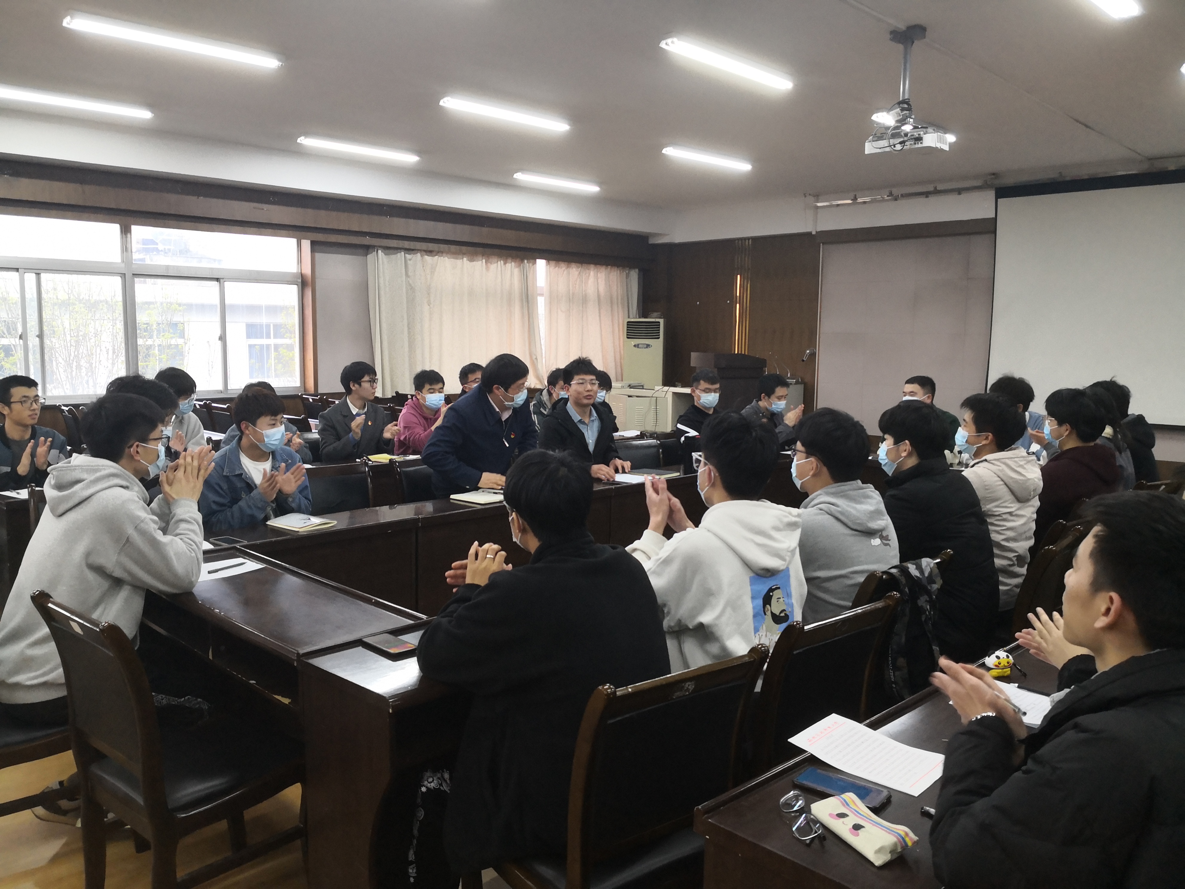 8b1fc87f2bb441e18ad3fbce973e515c.jpg 8b1fc87f2bb441e18ad3fbce973e515c.jpg