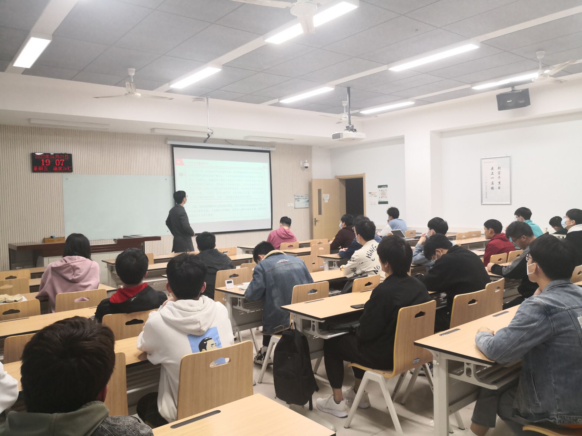 d0cd7ac8283d4d76a2d818f3b1f1f2dc.jpg d0cd7ac8283d4d76a2d818f3b1f1f2dc.jpg