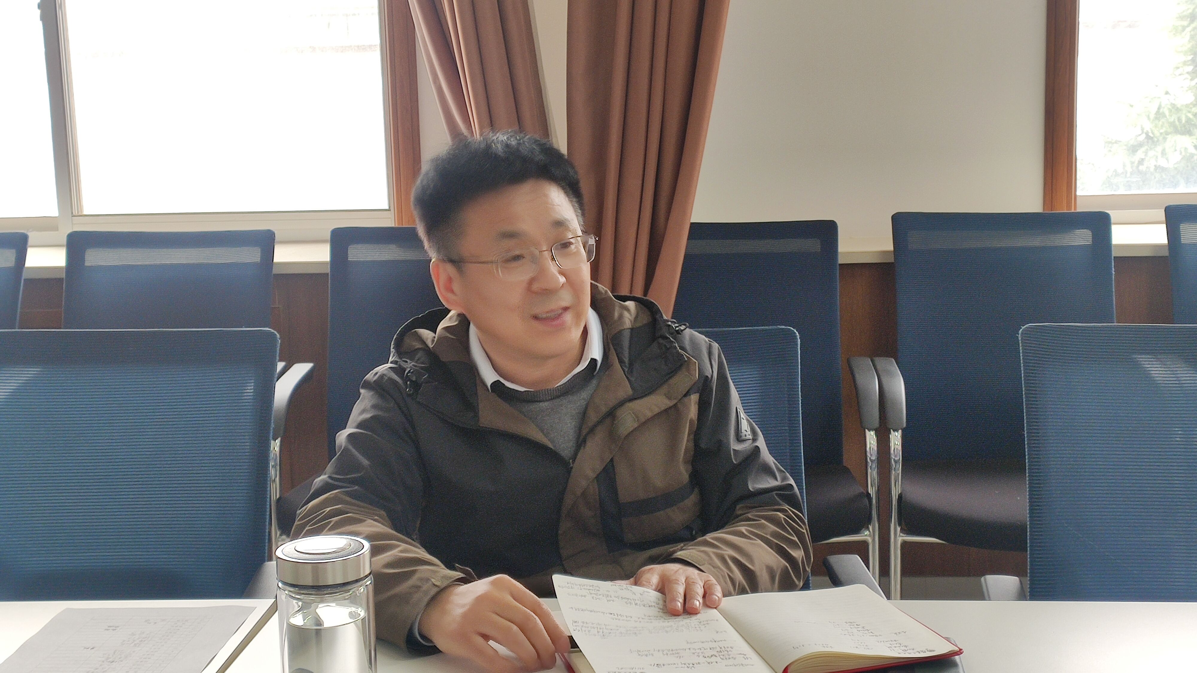 b4199fb3926749c88c02d9acaf3b8df6.jpg b4199fb3926749c88c02d9acaf3b8df6.jpg